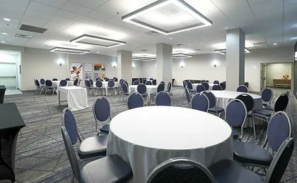 Holiday Inn Express Washington DC SW - Springfield By IHG