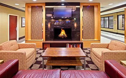 Holiday Inn Express Hotel & Suites Seymour By IHG