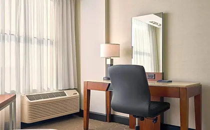 Delta Hotels Milwaukee Northwest
