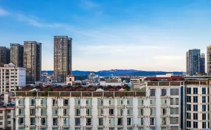 Yasheng Xihe Hotel