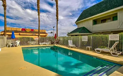 Motel 6-Yuma, AZ - East