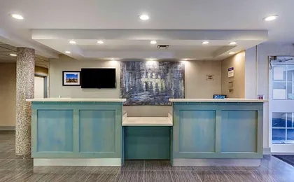 Best Western Plus Woodstock Inn & Suites