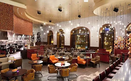 The Blackstone, Autograph Collection