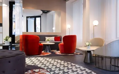 H tel Pastel Paris Lobby