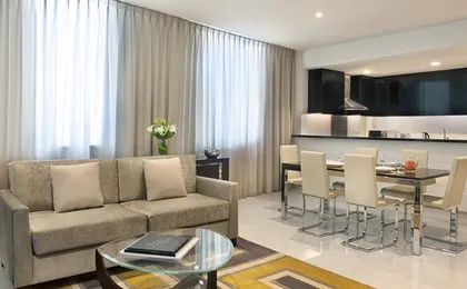 Damac Maison Cour Jardin