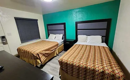 Green Garden Inn