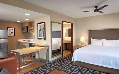 Homewood Suites by Hilton Chicago West Loop Fulton Market Area