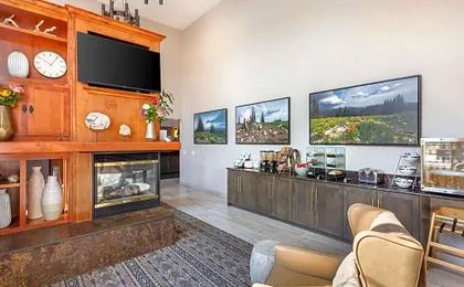 Best Western Holiday Hills