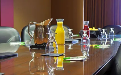 Holiday Inn Hotel Pewaukee-Milwaukee West By IHG