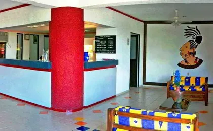 HOTEL UXULKAH