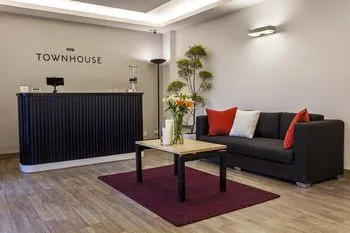 OYO Townhouse Southend Sohna Road