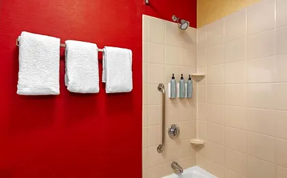 Courtyard by Marriott Toledo Airport Holland