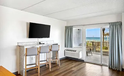 Sugar Sands Beachfront Hotel, a By The Sea Resort