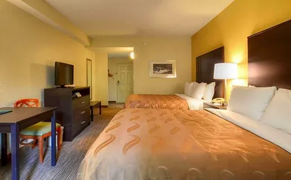 Quality Inn Cherokee Riverside
