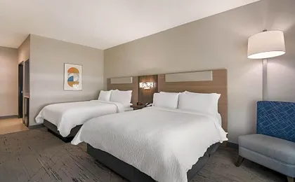 Holiday Inn Express And Suites Springdale Fayetteville Area By IHG