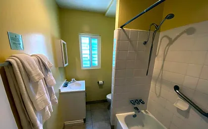 Hollywood Celebrity Hotel