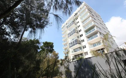 84 The Spit Holiday Apartments