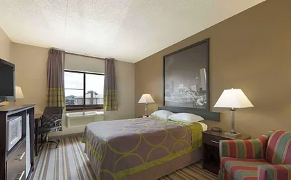 Super 8 by Wyndham Bridgeview/Chicago Area