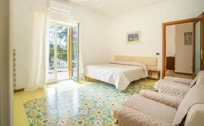 Sorrento Pool Apartment