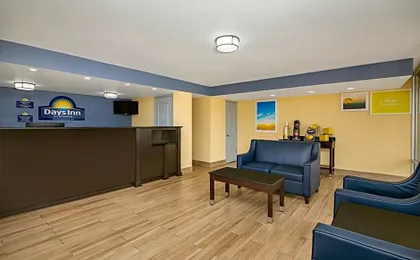 Days Inn by Wyndham Muscle Shoals Florence