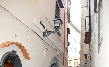 Vicolo 8