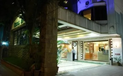 Hotel Regal Enclave