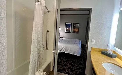 La Quinta Inn & Suites by Wyndham Big Spring
