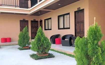 Panupong Hotel