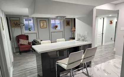 LUXURY 2-BEDROOMS UNIT WITH WIFI, LDR & PARKING.