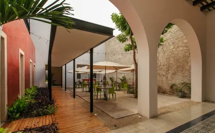 Casona 61 by GuruHotel
