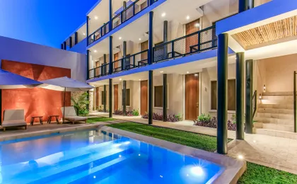 Casona 61 by GuruHotel