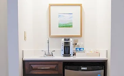 Sydney Boutique Inn & Suites
