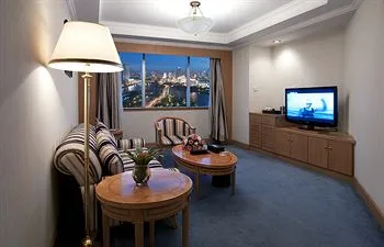 Golden Port Hotel