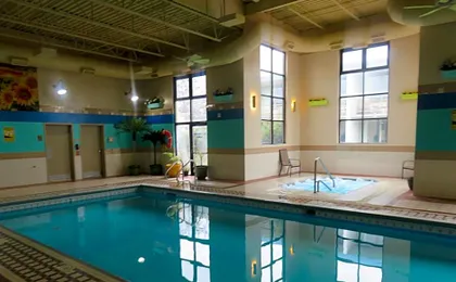 Baymont Inn & Suites by Wyndham Fargo