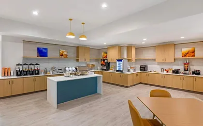 Comfort Inn & Suites Verona at Turning Stone Resort Casino