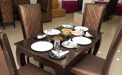 Hotel Aman Inn