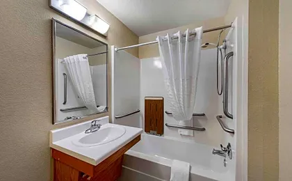 Studio 6 Extended Stay Oklahoma City Norman OK