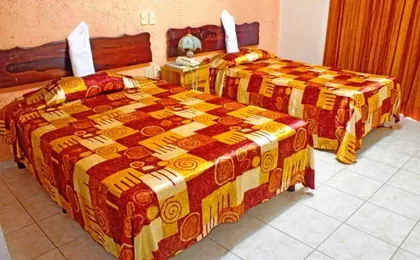 HOTEL UXULKAH