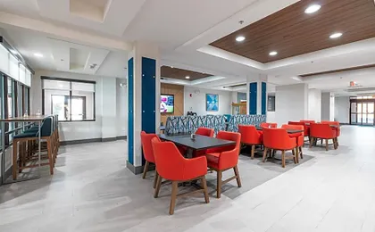Holiday Inn Express Hotel and Suites Saint Robert By IHG