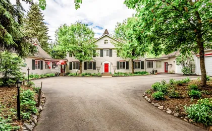 The Inn at the Ninth Hole Bed and Breakfast