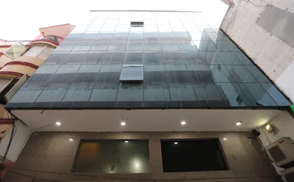 OYO 9786 Hotel Aerolook