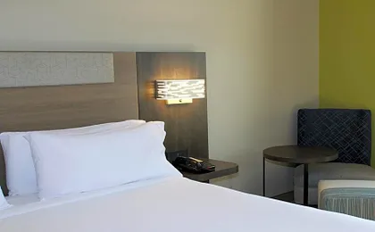 Holiday Inn Express & Suites Hope Mills-Fayetteville Arpt by IHG