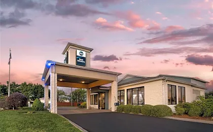 Best Western Inn & Suites Monroe
