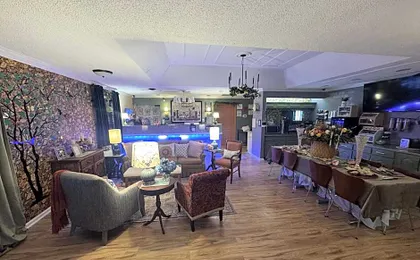 Super 8 by Wyndham Kingston