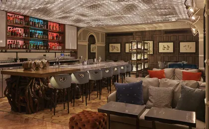 Bar Lounge