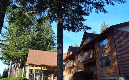 Nisqually Lodge