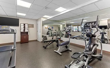Comfort Inn & Suites Red Deer - Highway 11