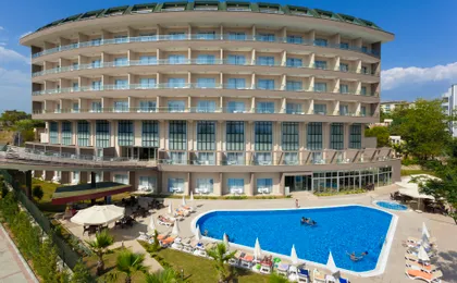 Club Justiniano Park Conti