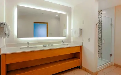 Courtyard by Marriott San Diego Del Mar/Solana Beach