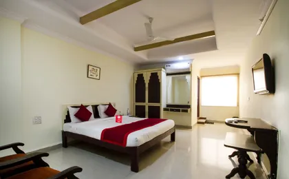 OYO 7976 Dilsukhnagar